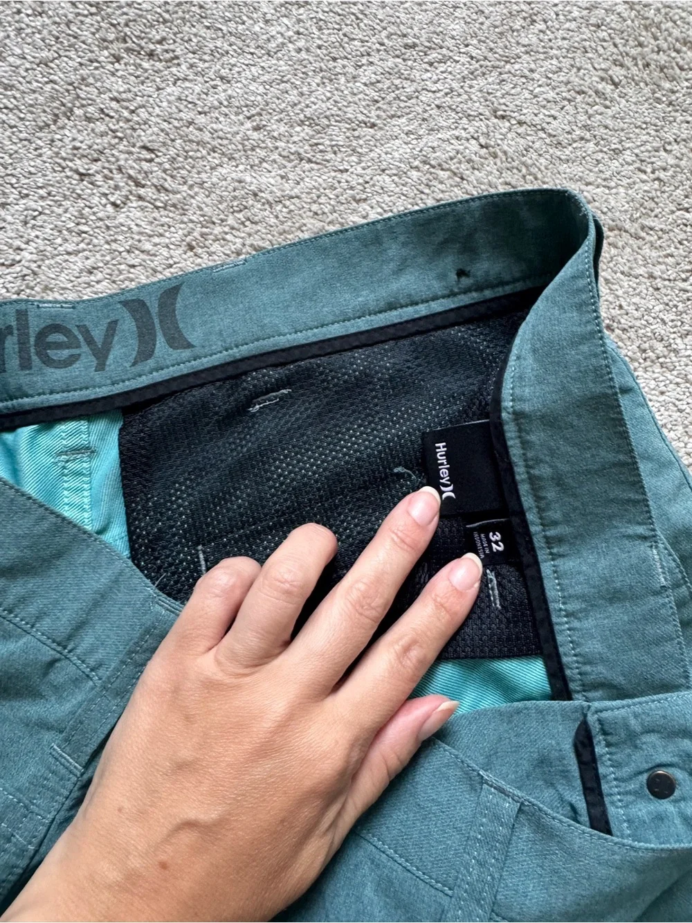 Hurley teal Nike dri-fit shorts 32
